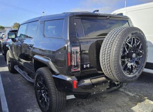 2024 GMC HUMMER EV SUV 2X