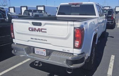Summit White 2025 GMC Sierra 2500 SLE