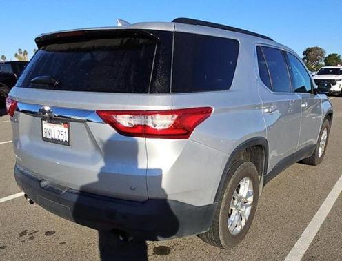 2020 Chevrolet Traverse LT Cloth