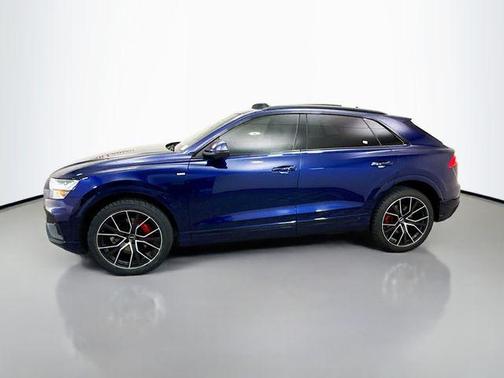 2021 Audi Q8 55 Premium Plus