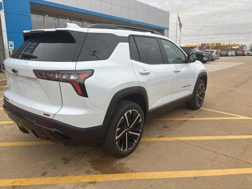 2026 Chevrolet Equinox AWD RS