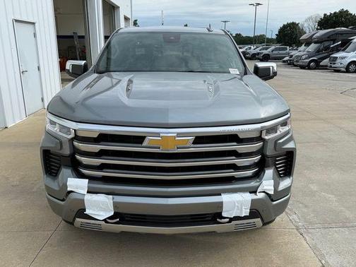 Sterling Gray Metallic 2026 Chevrolet Silverado 1500 High Country