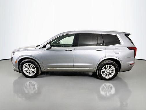 2025 Cadillac XT6 Luxury AWD
