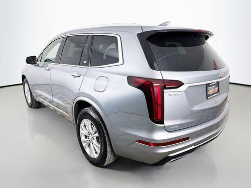 2025 Cadillac XT6 Luxury AWD