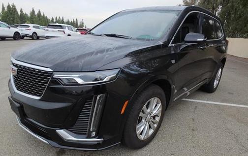 2023 Cadillac XT6 Luxury FWD