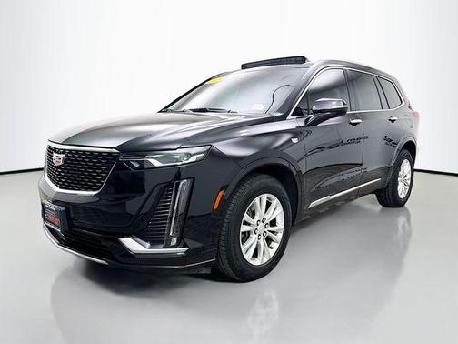 2023 Cadillac XT6 Luxury FWD