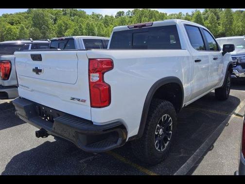 Summit White 2026 Chevrolet Silverado 1500 ZR2