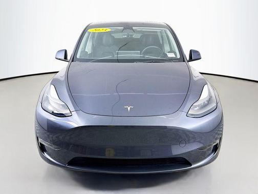 Gray 2023 Tesla Model Y Performance Dual Motor All-Wheel Drive