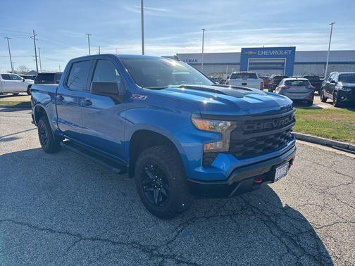 2022 Chevrolet Silverado 1500 Custom Trail Boss