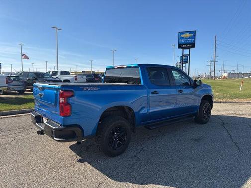 2022 Chevrolet Silverado 1500 Custom Trail Boss