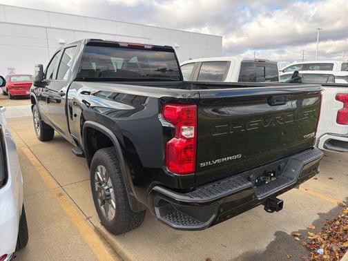 2026 Chevrolet Silverado 2500 Custom