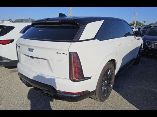 2025 Cadillac Escalade IQ Sport 2