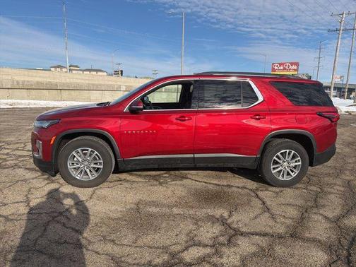 2022 Chevrolet Traverse LT Cloth