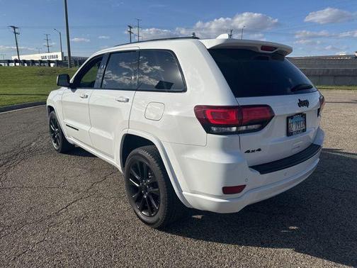 2019 Jeep Grand Cherokee Altitude