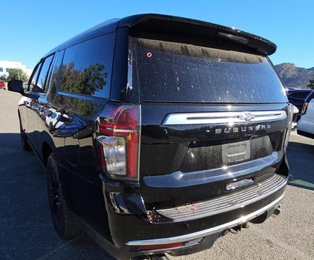 2023 Chevrolet Suburban 4WD High Country