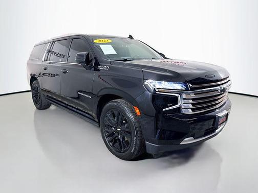 2023 Chevrolet Suburban 4WD High Country
