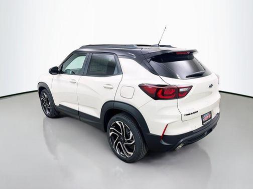 White Sands 2026 Chevrolet Trailblazer RS