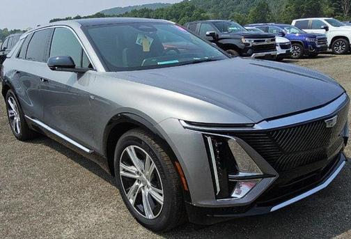 2024 Cadillac LYRIQ Tech