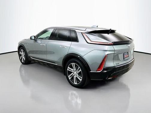 2024 Cadillac LYRIQ Tech