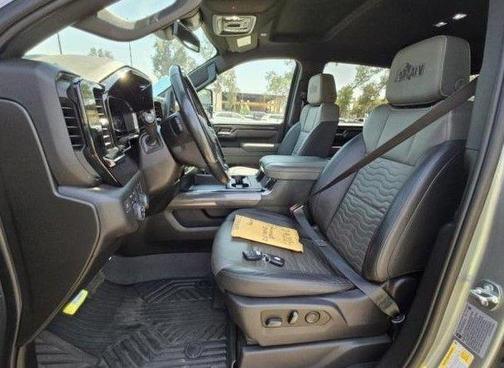 2024 Chevrolet Silverado 2500 4WD Crew Cab Standard Bed ZR2