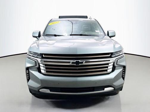 2023 Chevrolet Suburban 4WD High Country