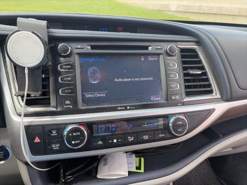 Blizzard Pearl 2014 Toyota Highlander Limited