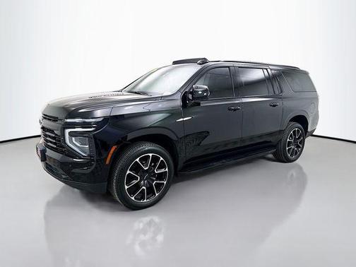 2025 Chevrolet Suburban RST