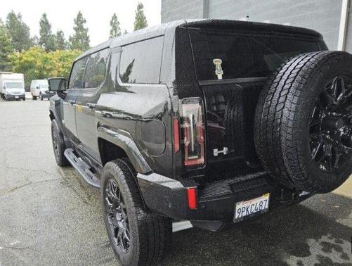 2024 GMC HUMMER EV SUV 2X