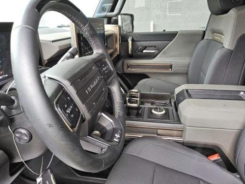 2024 GMC HUMMER EV SUV 2X