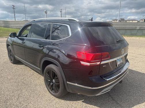 2018 Volkswagen Atlas 3.6L SEL Premium