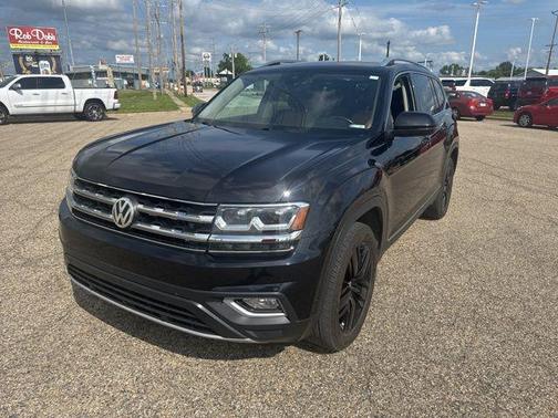 2018 Volkswagen Atlas 3.6L SEL Premium