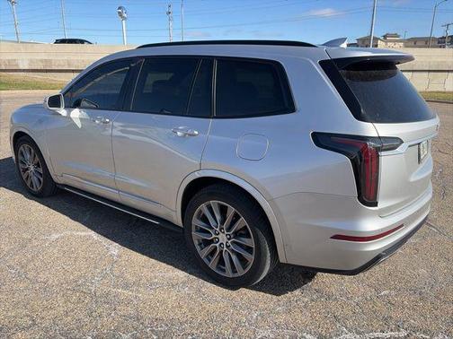 Radiant Silver Metallic 2020 Cadillac XT6 Sport AWD