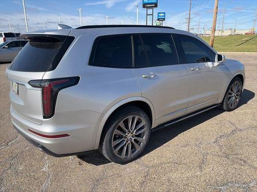 Radiant Silver Metallic 2020 Cadillac XT6 Sport AWD