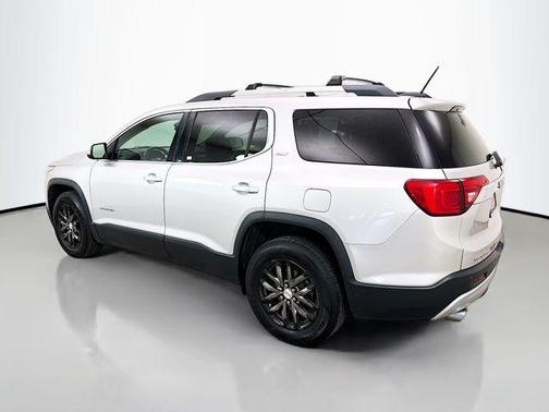 Quicksilver Metallic 2017 GMC Acadia SLT-1