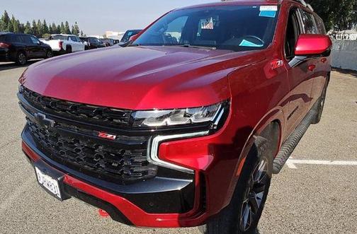Radiant Red Tintcoat 2023 Chevrolet Suburban 4WD Z71