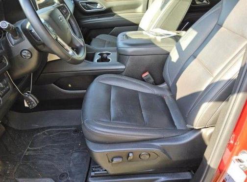 Radiant Red Tintcoat 2023 Chevrolet Suburban 4WD Z71