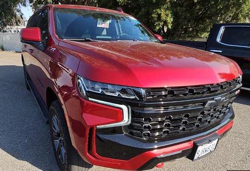 Radiant Red Tintcoat 2023 Chevrolet Suburban 4WD Z71