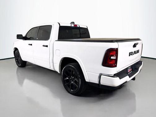 Bright White Clearcoat 2026 RAM 1500 Laramie
