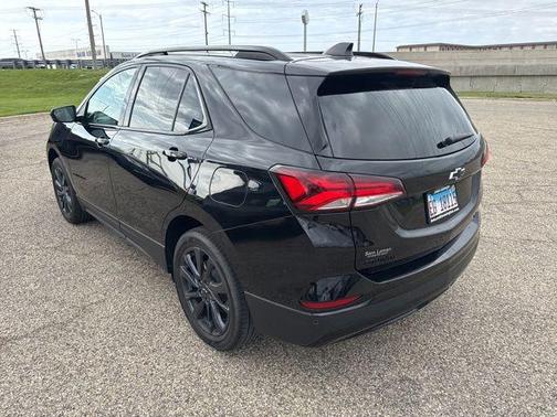 Mosaic Black Metallic 2024 Chevrolet Equinox AWD RS