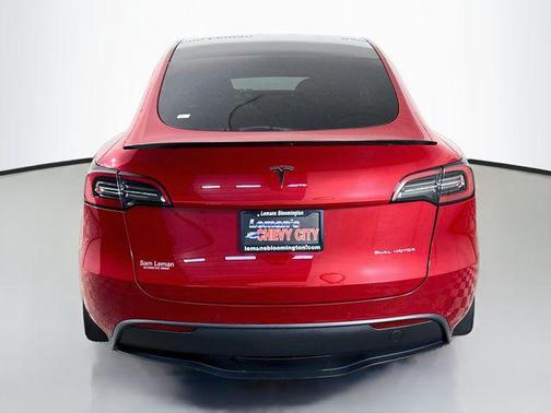 Red Multi-Coat 2022 Tesla Model Y Long Range Dual Motor All-Wheel Drive
