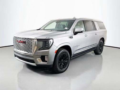 Sterling Metallic 2024 GMC Yukon XL Denali