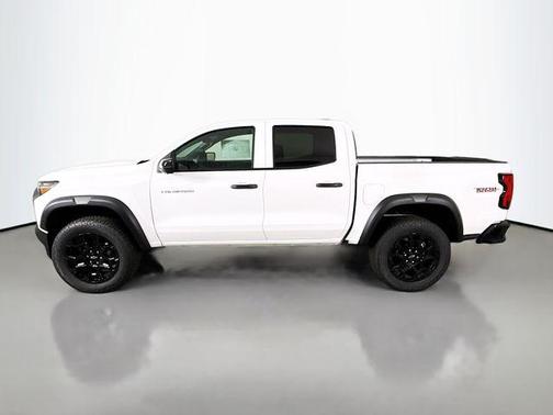 Summit White 2026 Chevrolet Colorado Trail Boss