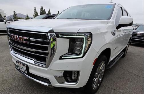 2021 GMC Yukon XL SLT