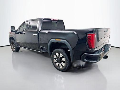 2024 GMC Sierra 2500 Denali