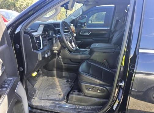 2024 GMC Sierra 2500 Denali