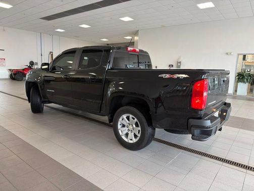 Black 2021 Chevrolet Colorado LT