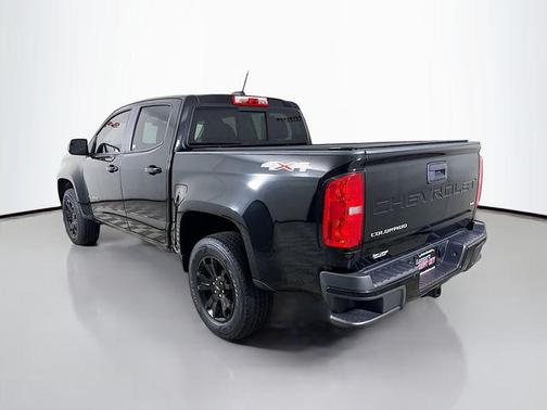 Black 2021 Chevrolet Colorado LT