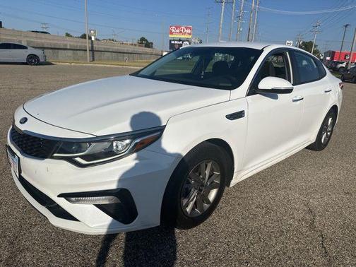 2020 Kia Optima LX