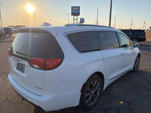 2018 Chrysler Pacifica Limited