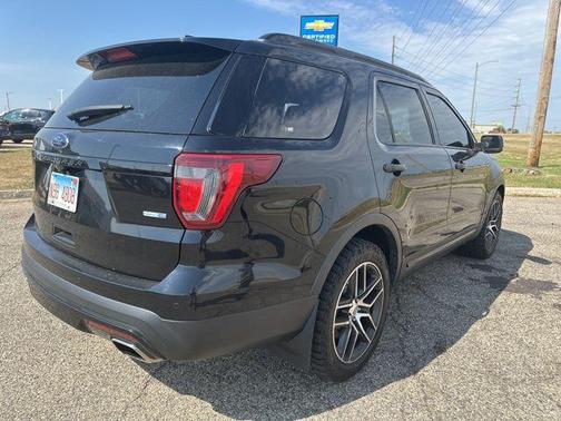 2016 Ford Explorer Sport